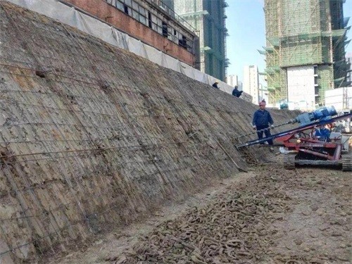 革吉建筑边坡支护