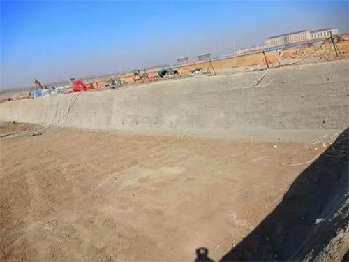 革吉高铁桩基础建设